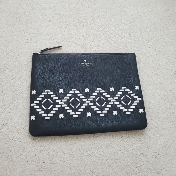 Kate Spade Pebbled Leather Gia Flynn Street Zip Clutch Bag